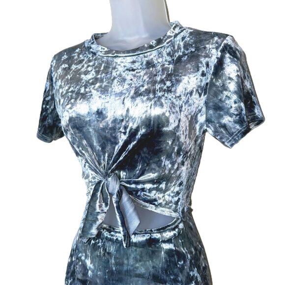 Blue Velvet Short Sleeve Mini Bodycon Dress Front Tie Cutout Stretchy Size Small - Picture 3 of 5